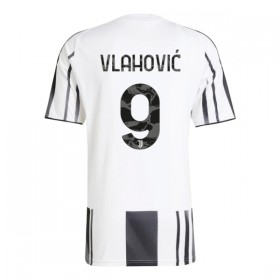 Virallinen pelipaita Juventus Vlahovic 9 Koti 2025-26 Lyhythihainen - Miesten
